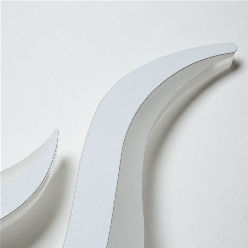 Glowmina™ Flame Wall Light - Neutral light - Ambient - glowmina