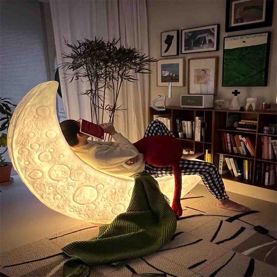 Glowmina™ Moon Lounge Chair - Wired plug in / Tricolor LED light source / 220V US - Ambient - glowmina